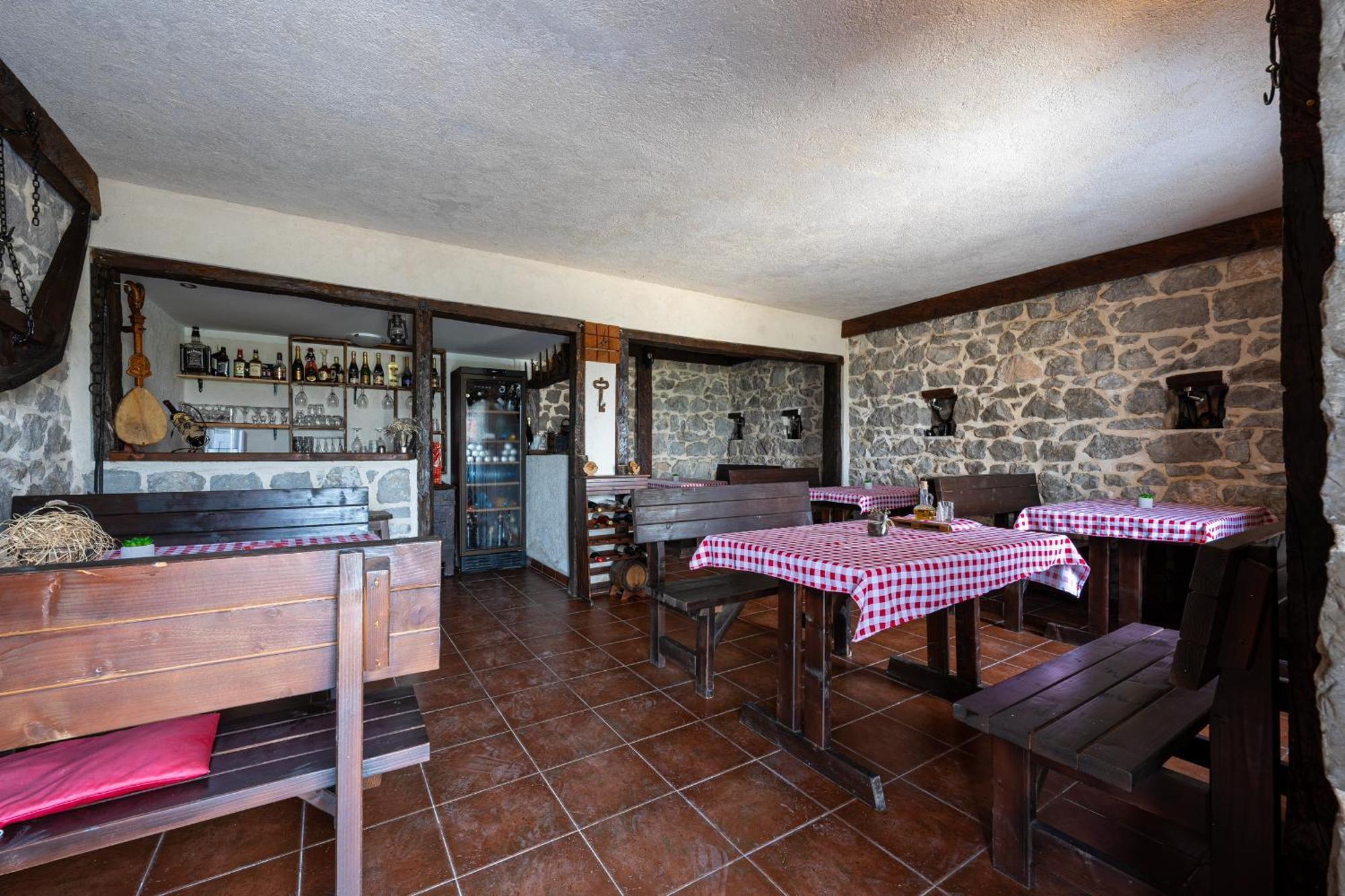 Villa Gorazda Kotor Luaran gambar