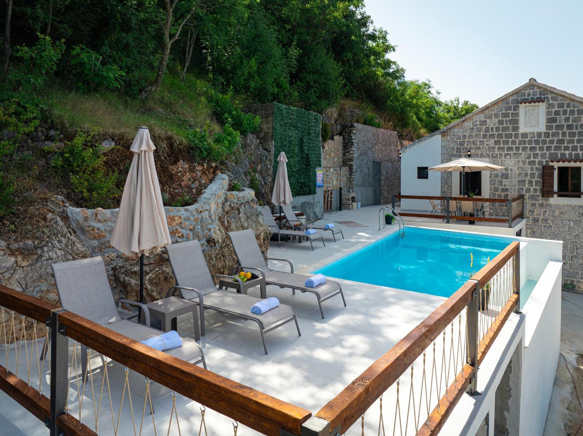 Villa Gorazda Kotor Luaran gambar