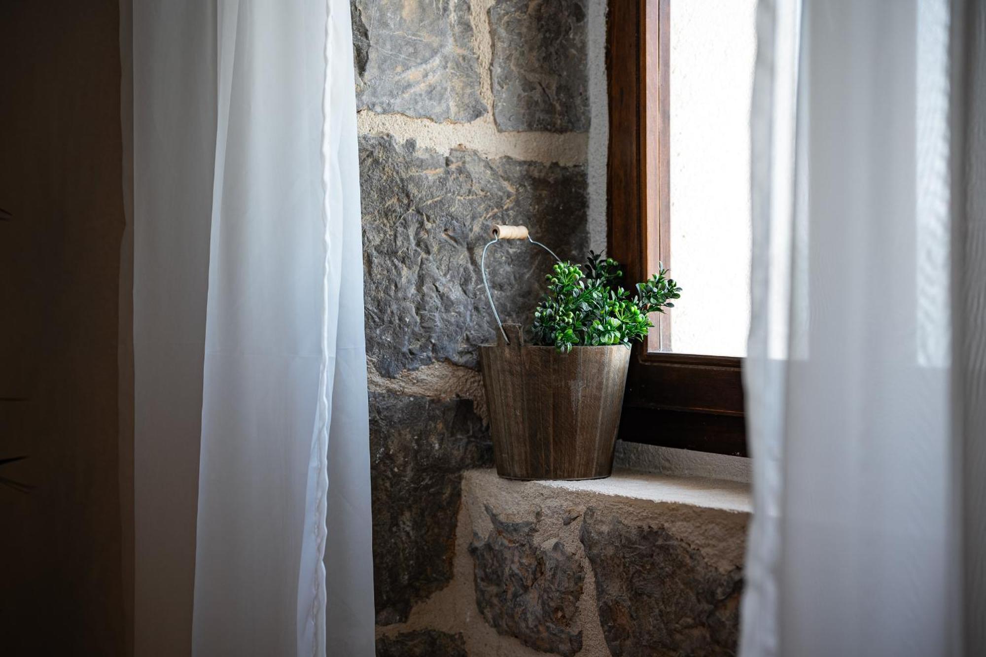 Villa Gorazda Kotor Luaran gambar