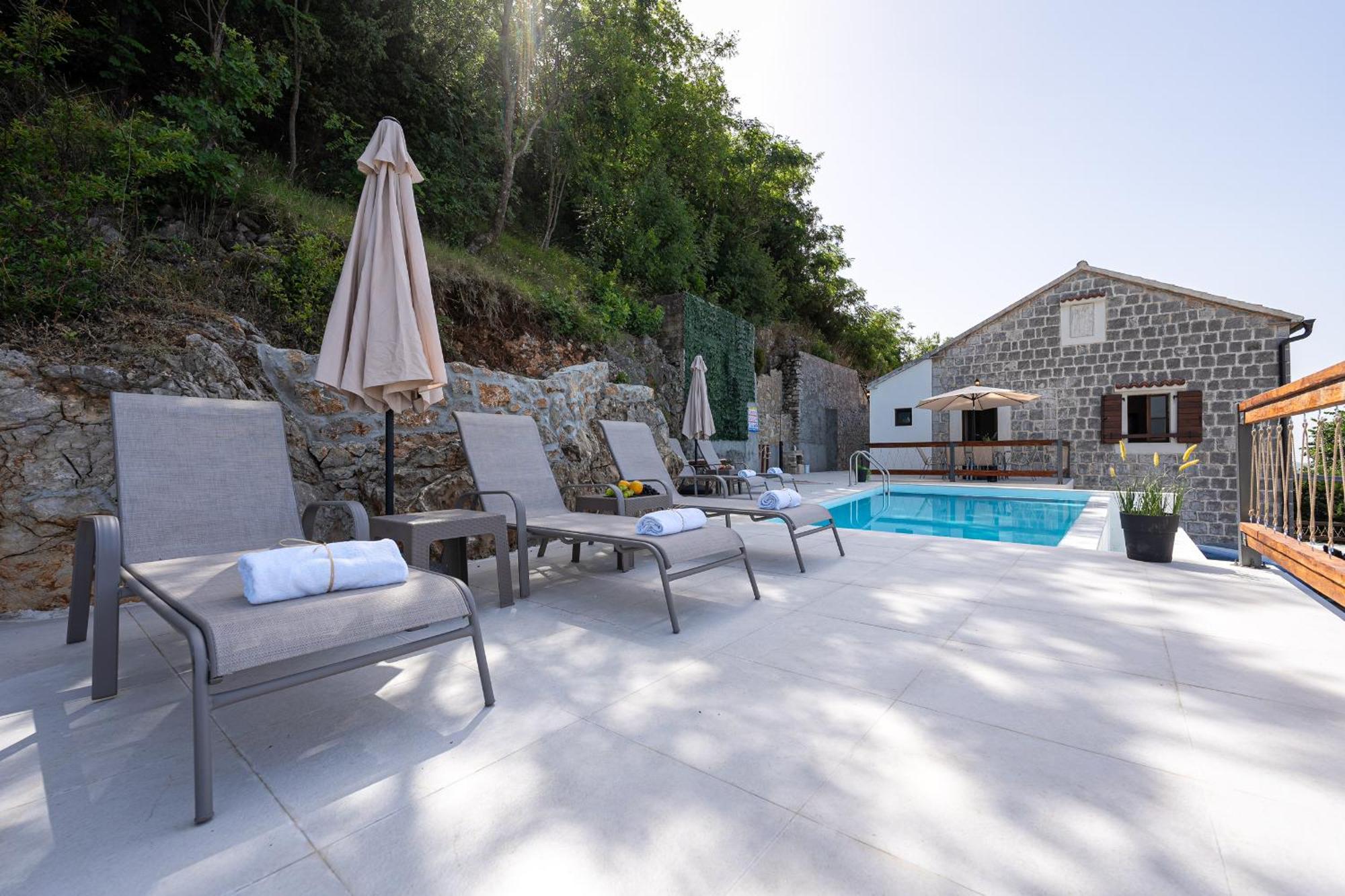 Villa Gorazda Kotor Luaran gambar