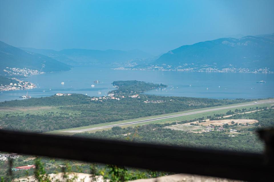 Villa Gorazda Kotor Luaran gambar