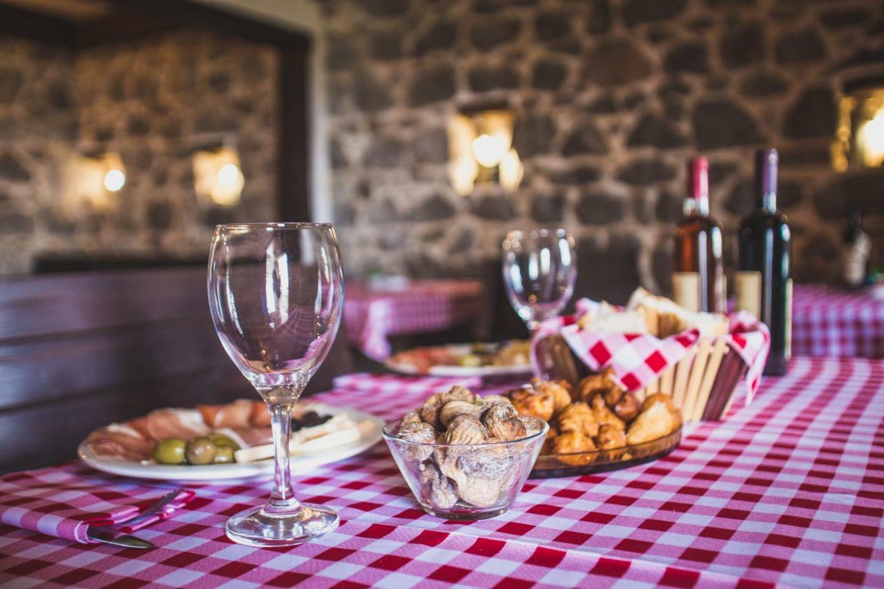Villa Gorazda Kotor Luaran gambar